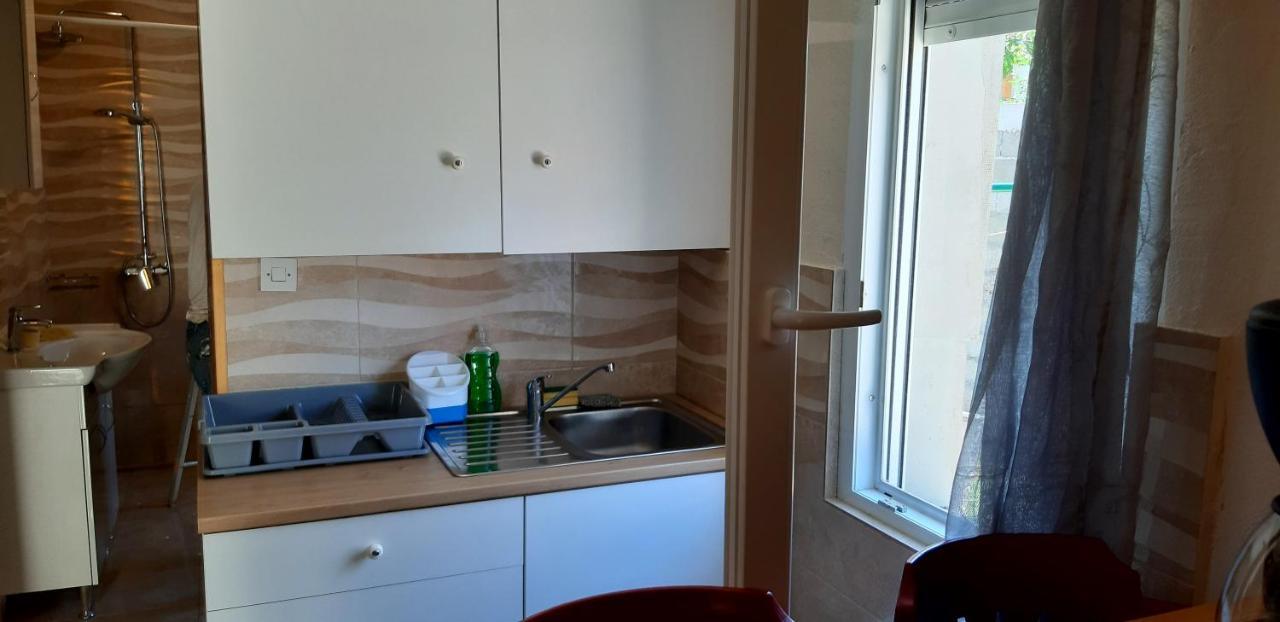 Apartment "Mislav" ゴルニ・カリン エクステリア 写真