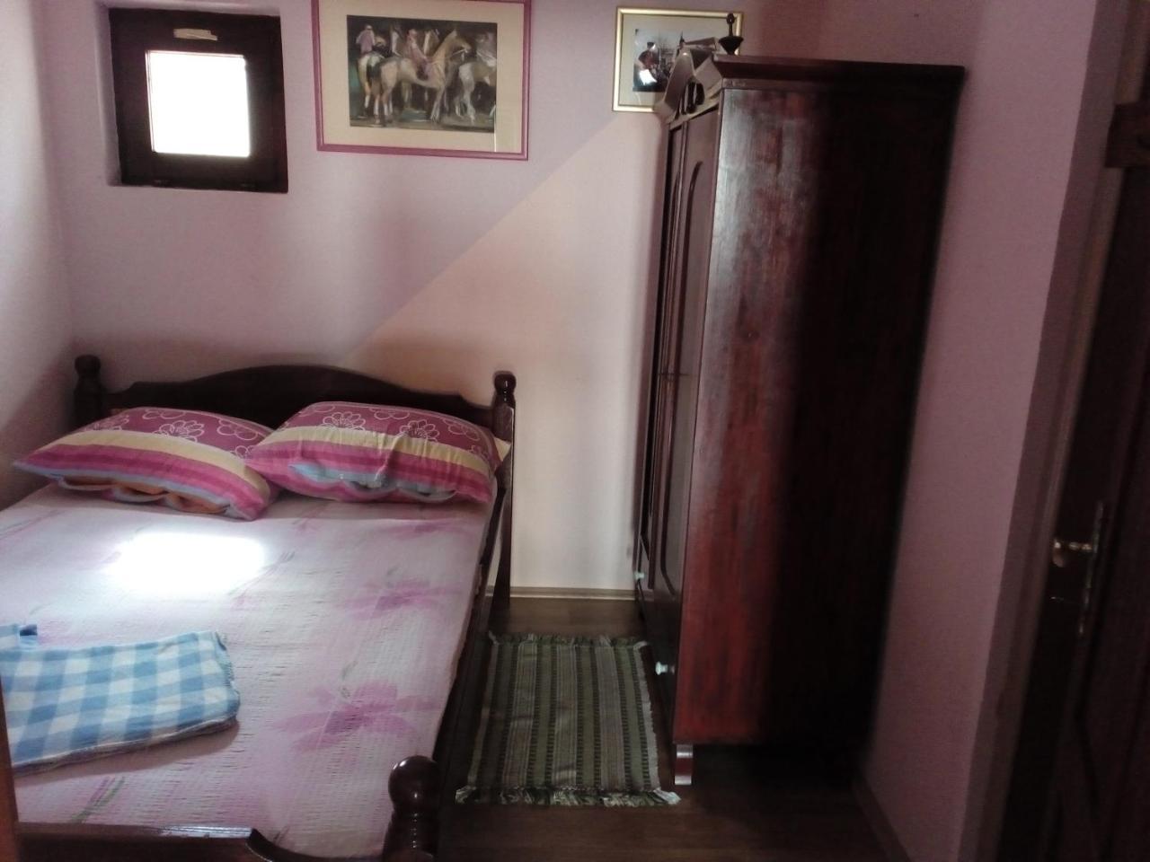 Apartment "Mislav" ゴルニ・カリン エクステリア 写真